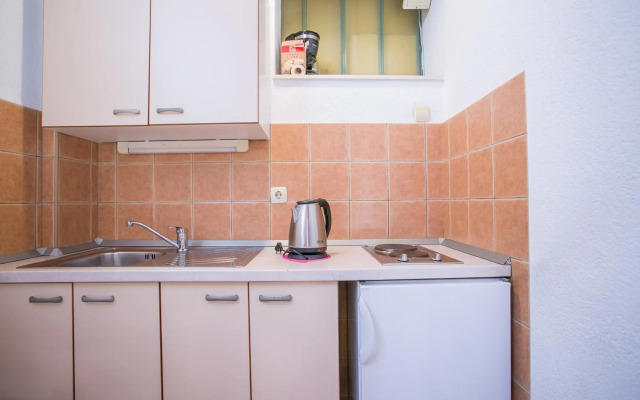 Garden Apartment Hotel