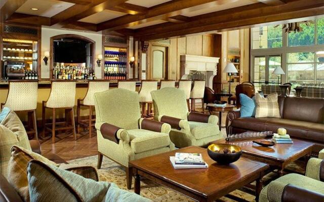 Vail Ritz Carlton 3Bed MtnView
