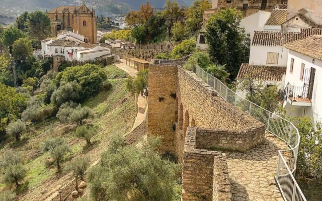 Almocabar Luxury Apartment