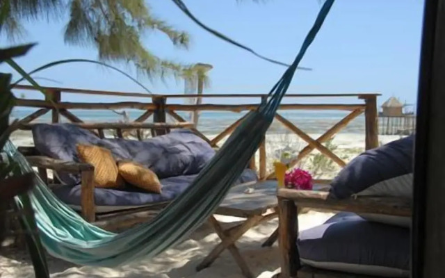 Pakachi Beach Resort & Hotel