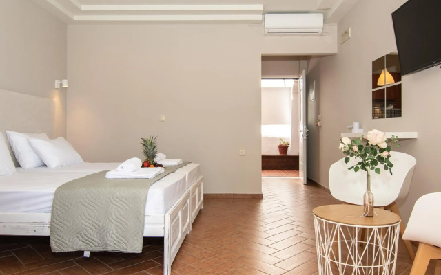 Girogiali Hotel