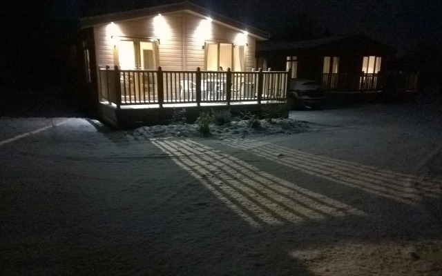 Three Bedroom Lodge 10