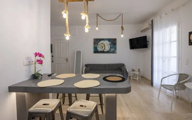 Zen Beach House in Tinos 2