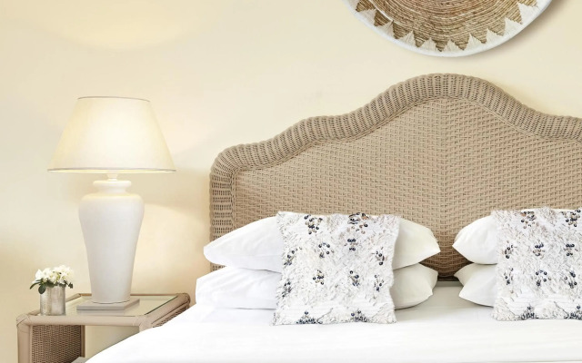 Grecotel Plaza Beach House