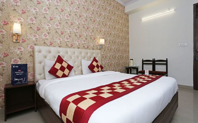 OYO 9594 Hotel Shree Residency
