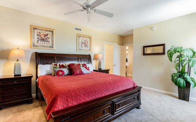 Ocean View 3 Bedroom Unit #1607 Royale Palms 3 Condo