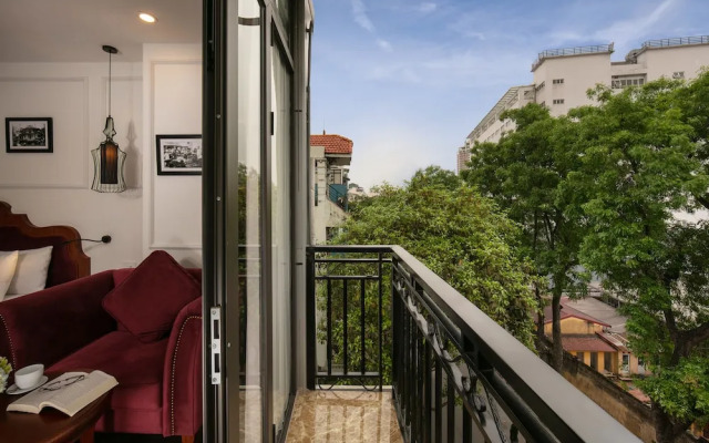 Vision Premier Hotel & Spa