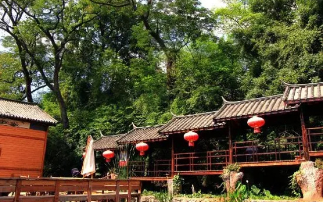 Putuoquan Hot Spring Resort