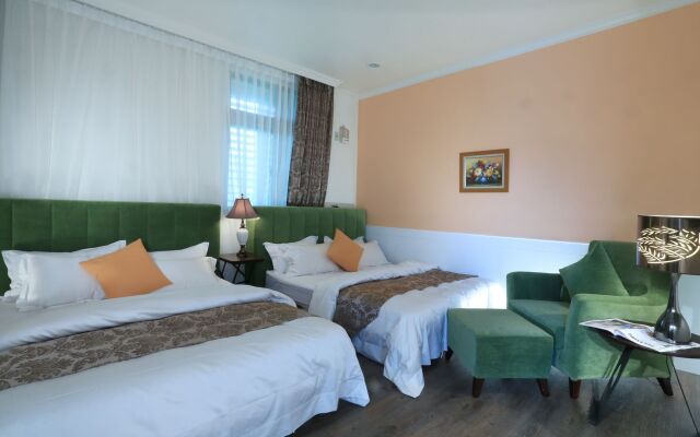 Campestral Garden B&B