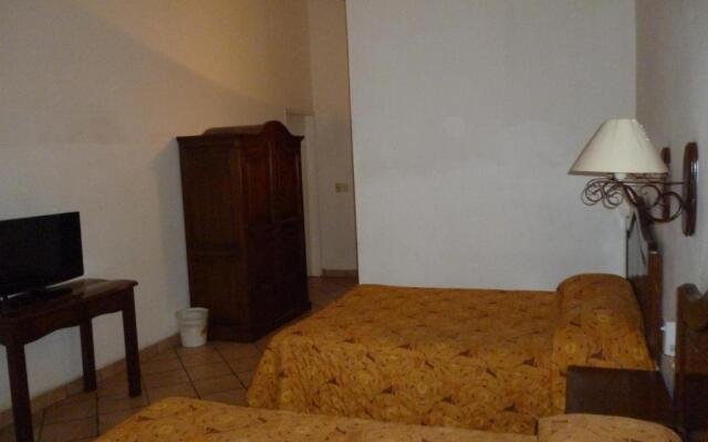 Hotel Antiguo Fortin