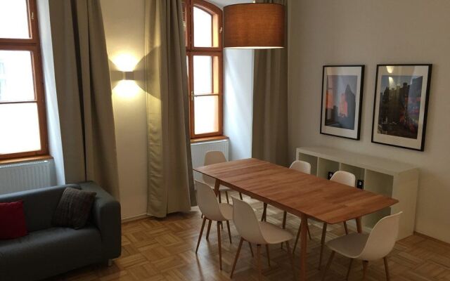 Apartments near Rathaus