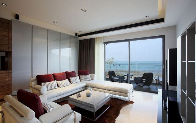 BYG Grand Sea View @ Siray Beach