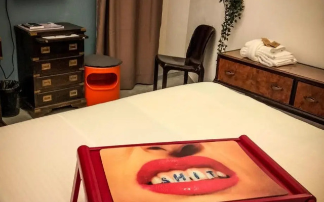 MR SQUARE apartment