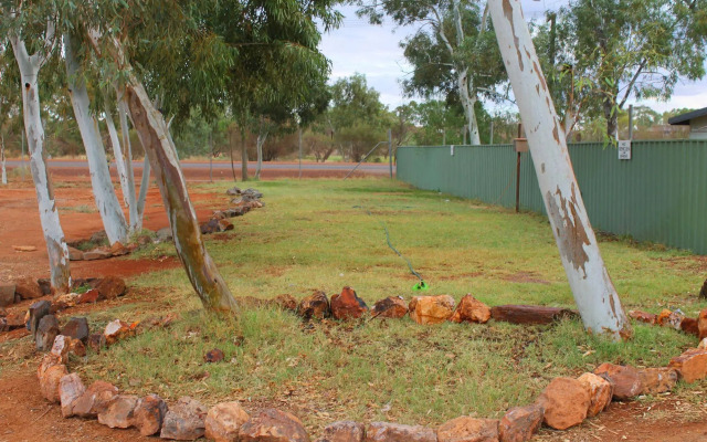 Meekatharra Accommodation Centre - Campsite