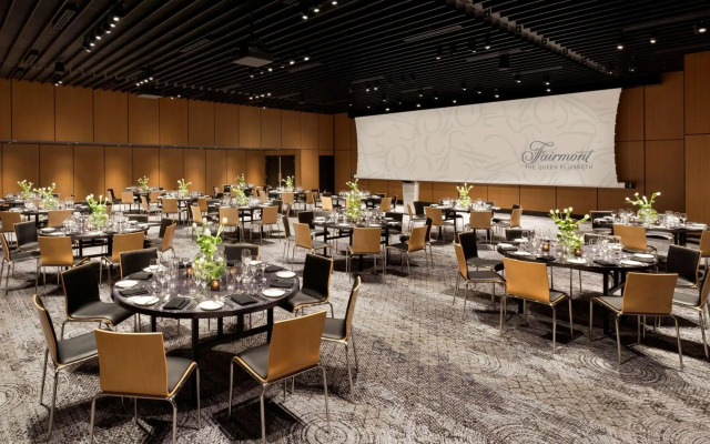 Fairmont The Queen Elizabeth