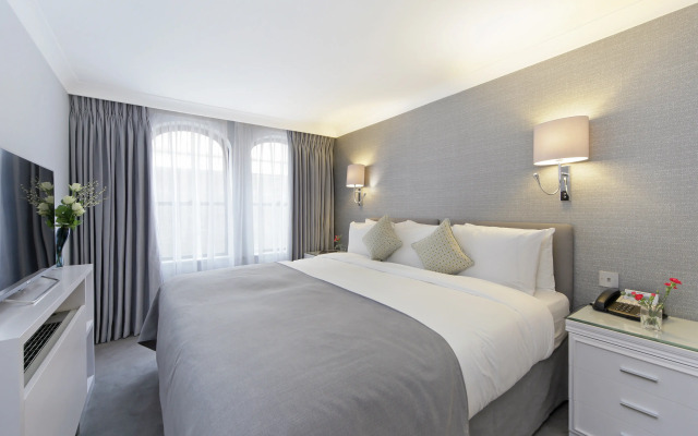 Mayfair House