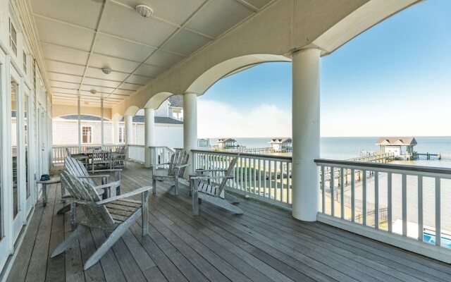 3328 Christmas Home by RedAwning