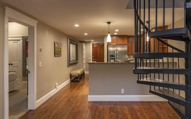 River Club 306 2 Bedroom Condo by Alpine Lodging Telluride