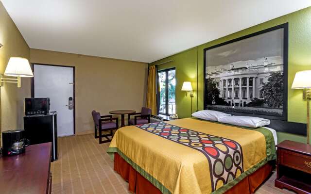 Super 8 by Wyndham Jessup/Baltimore Area