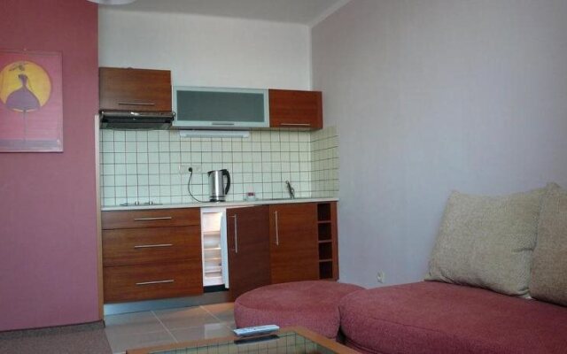 Hotel Ostrov Garni