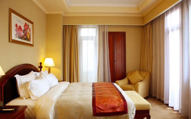 Jin Jiang Park Hotel