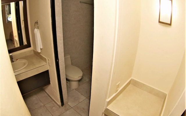 Hotel Las Jacarandas