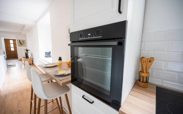 Modern Studio Apartment in the Old Town