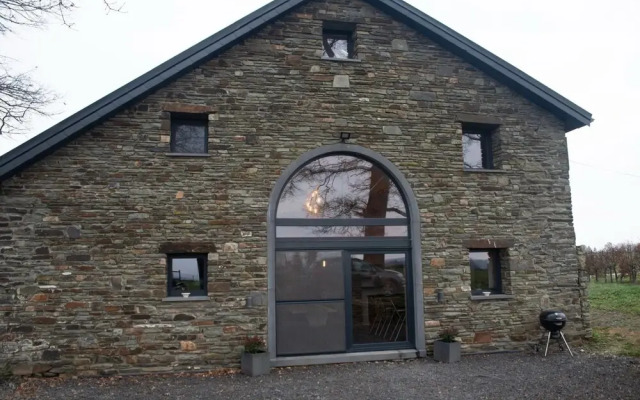 Wonderful Holiday Home in Gouvy with Hot Tub