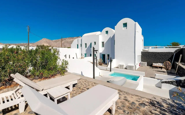 Santa Irina Sunny Loft Suites
