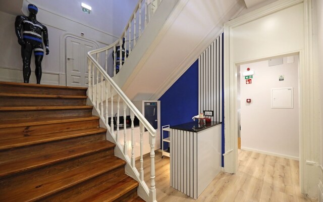 FLH Downtown GuestHouse