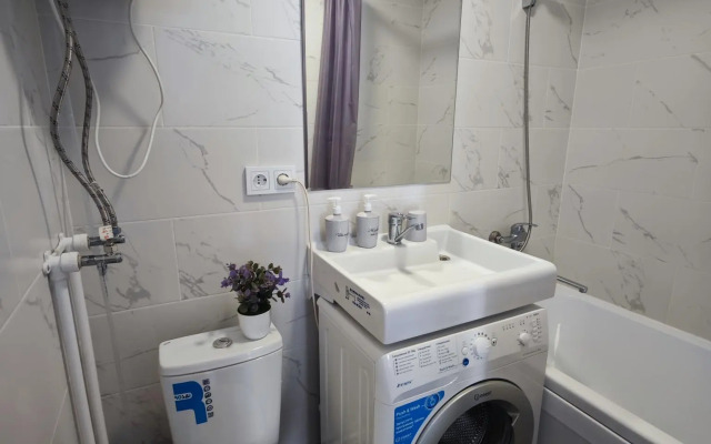 Апартаменты на проспекте Океанский 94