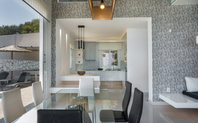 Luxury Villa Cavo Mare Thalassa