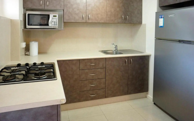 Studio 3 - ground floor Fremantle apartment