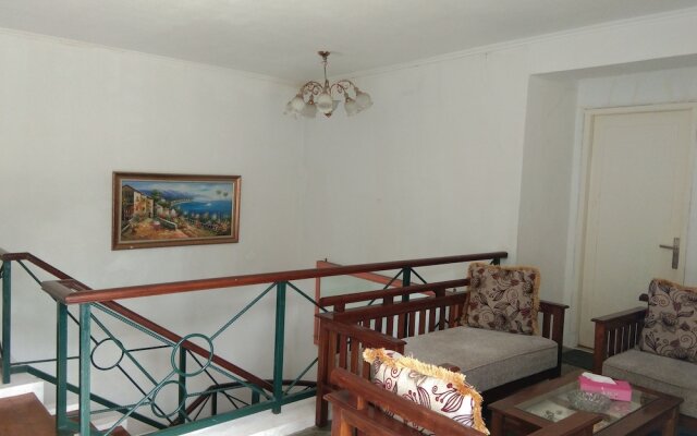 Villa Danau 5 Bedroom for 50 pax