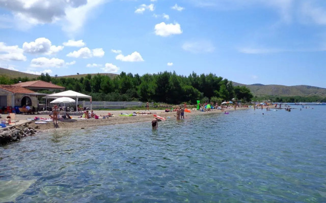 Apartments by the sea Zaboric, Sibenik - 2190