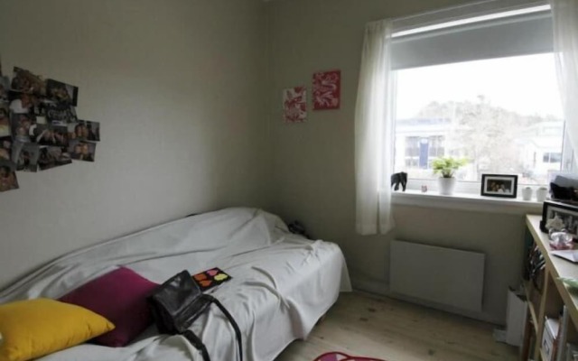 StayPlus Four-Bedroom Holiday House