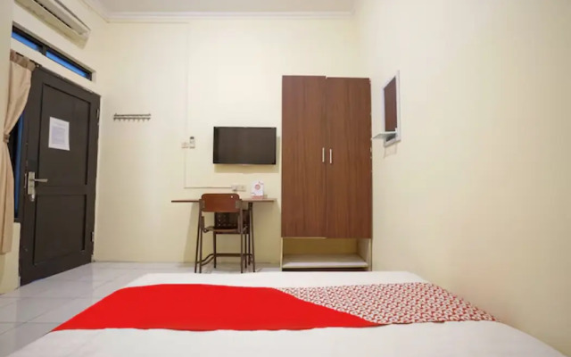 Maleo Kostel Cempaka Putih