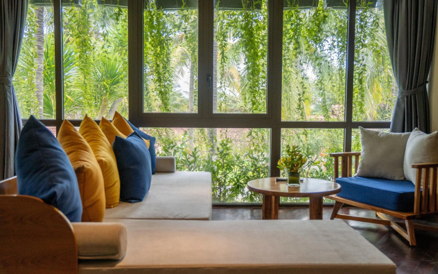 Pax Ana Doc Let Resort & Spa