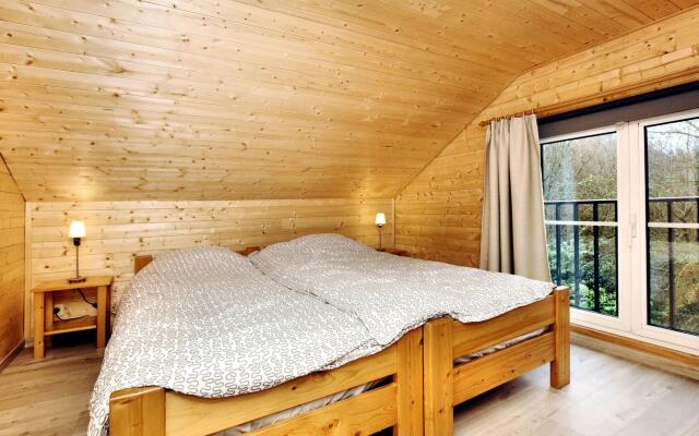 Luxurious chalet in Septon with sauna