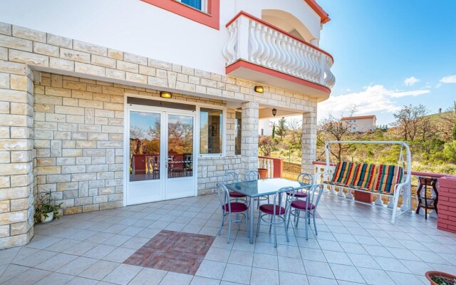 Stunning Home in Debeljak With Wifi and 3 Bedrooms