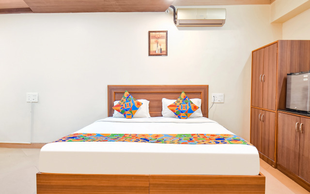 Fabhotel Shreeyash Residency