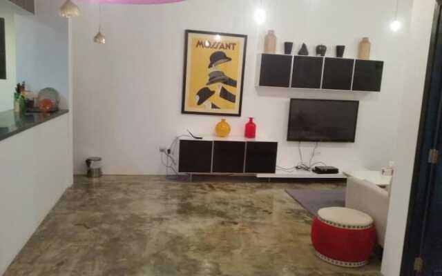 Seef Loft