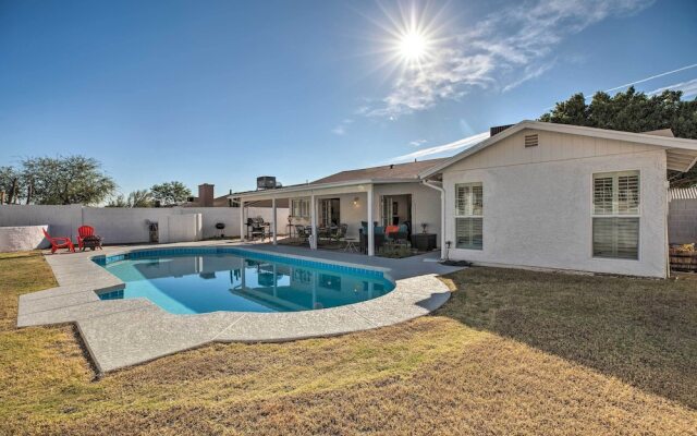 Heated Pool, Views, & Trail Access: Phoenix Escape