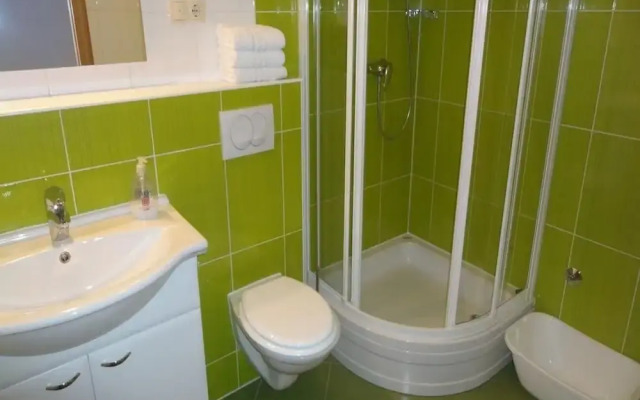 Slava - Cosy Apartments for 2 Person - A4 - Zeleni