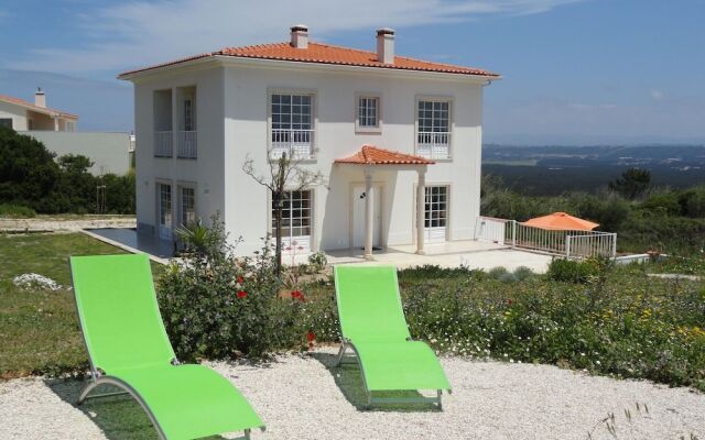 Attractive Villa in Caldas da Rainha With a Terrace and bbq