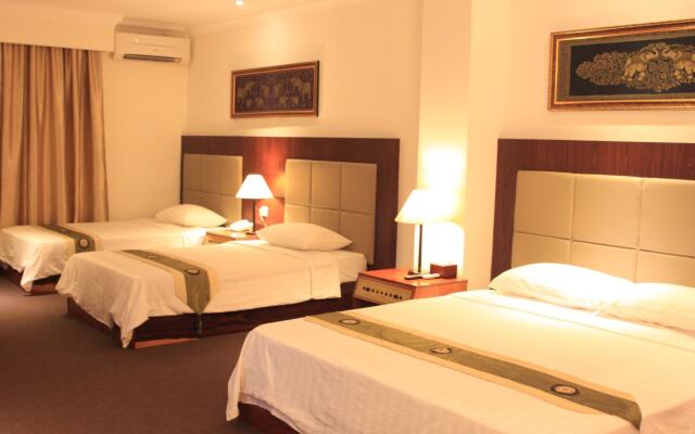 Diamond Hotel