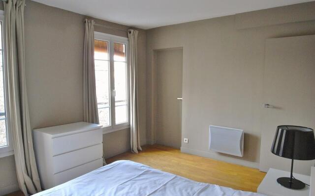 1 separated bedroom Montmartre