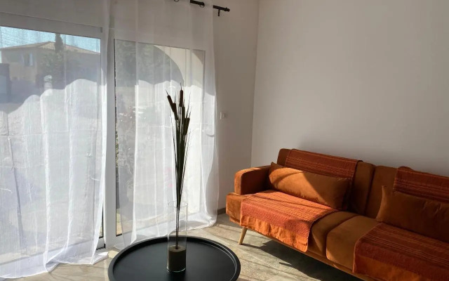 Petite maison en pierre
