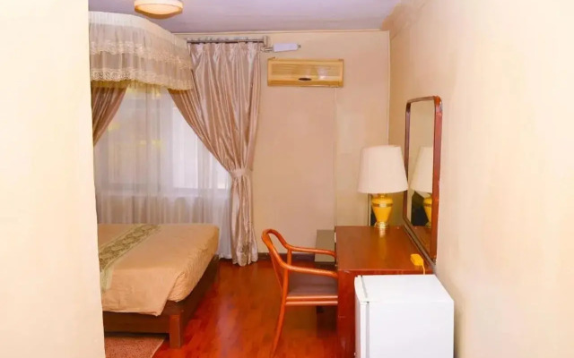 Fang Fang Hotel