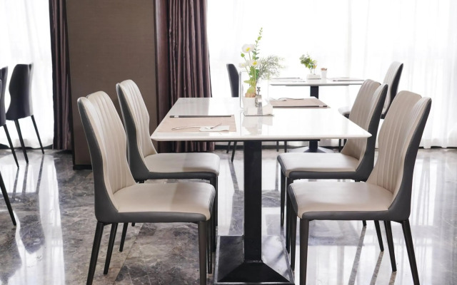 Zhonghao International Hotel